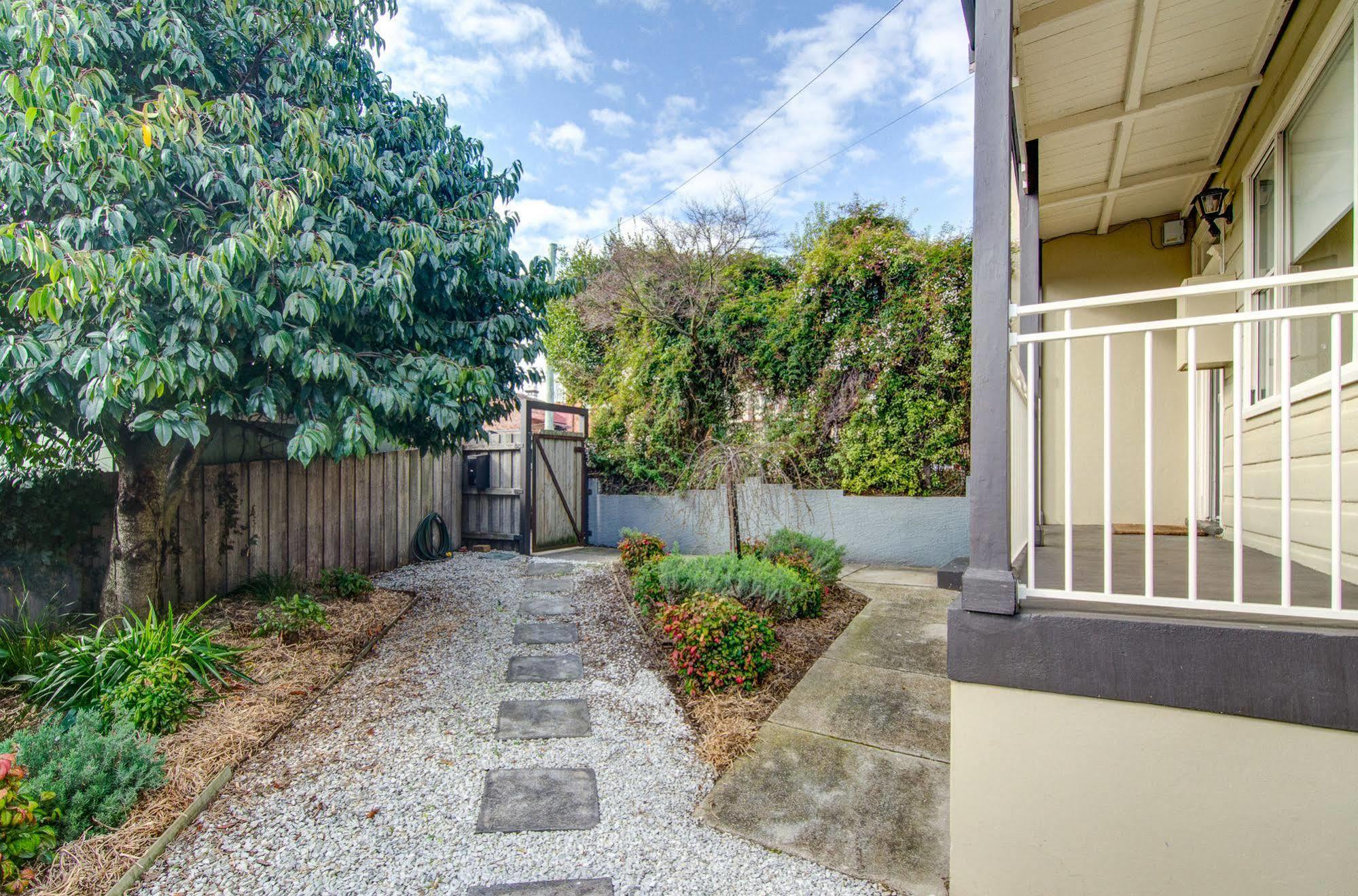 Terrace On Walbourne Βίλα Λόντσεστον Εξωτερικό φωτογραφία